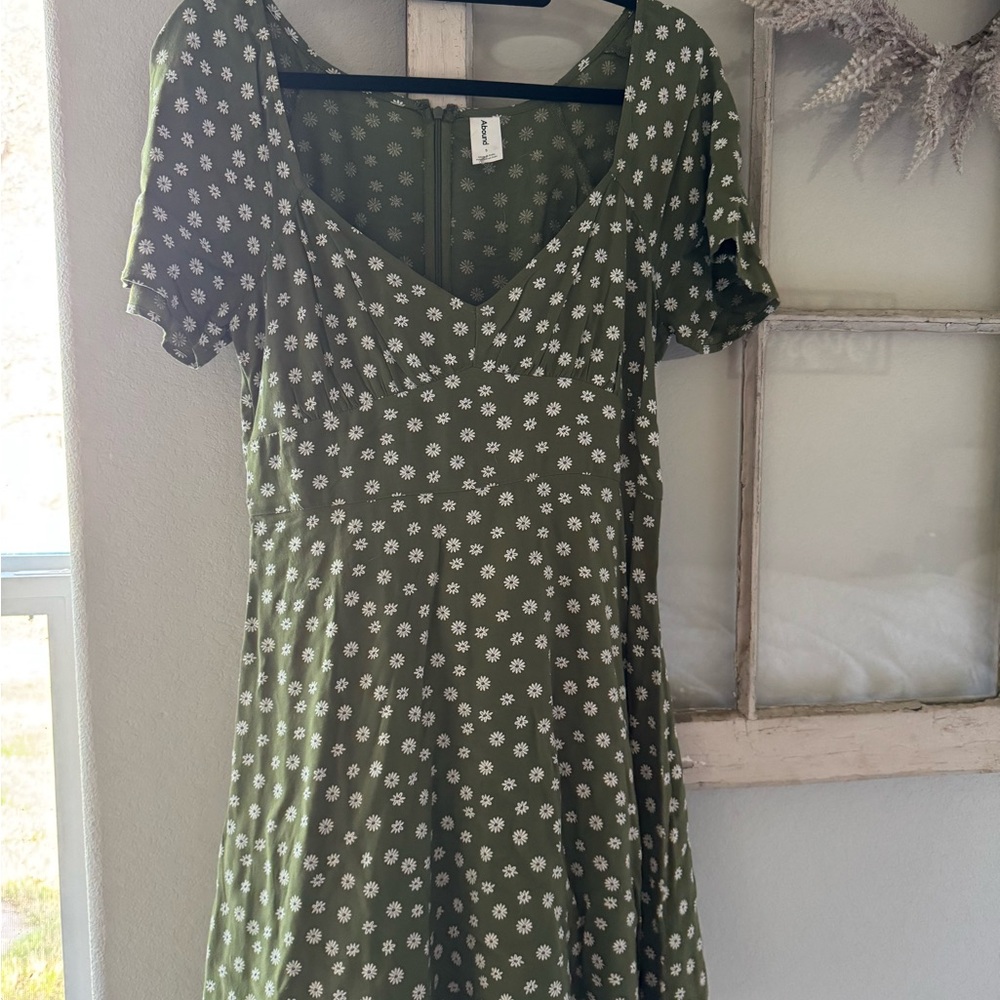 Abound Olive Green Floral Midi Dress